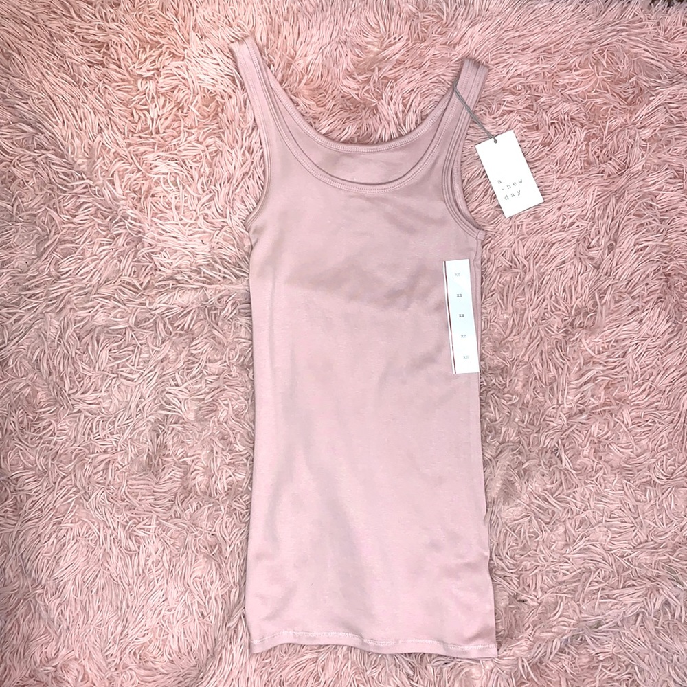 A new day light pink tank top!